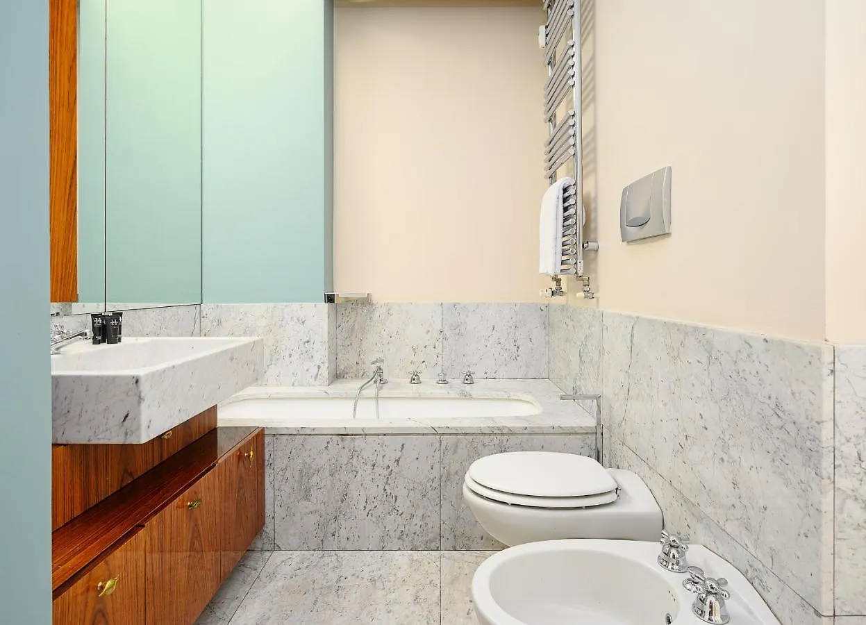 Apartment Ampio Appartamento A 20 Minuti Dal Centro Milan