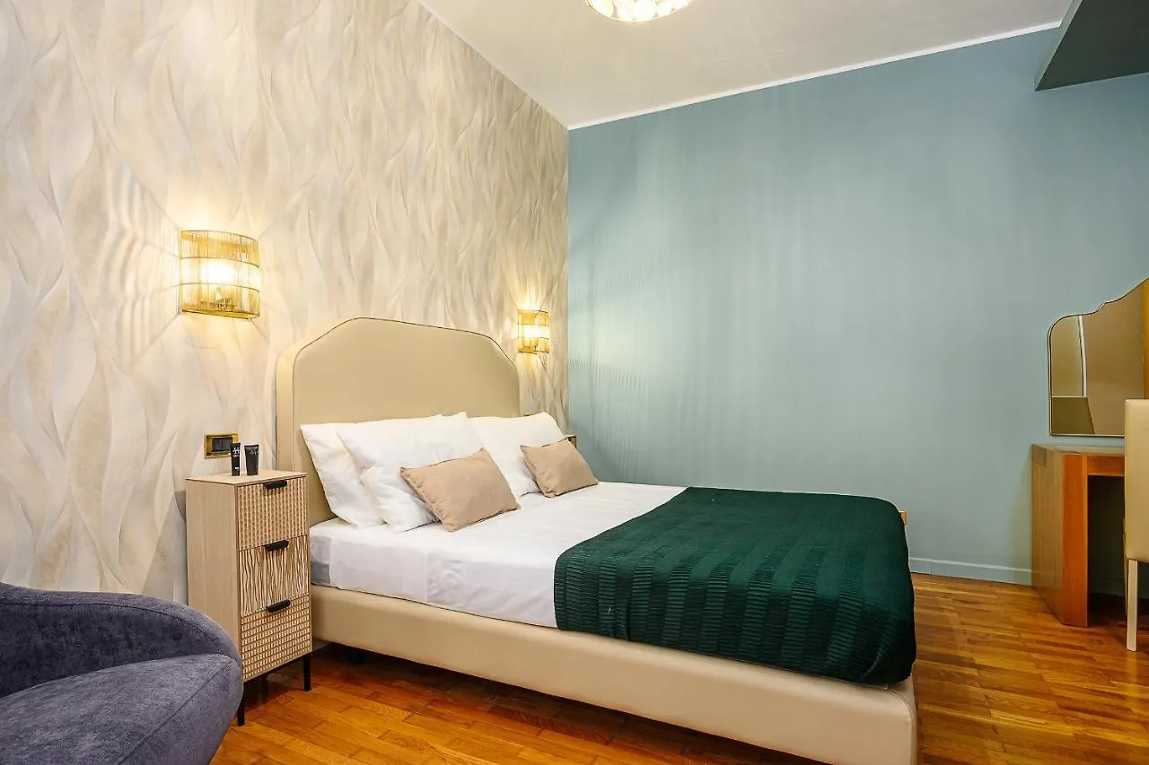Ampio Appartamento A 20 Minuti Dal Centro Milan Apartment